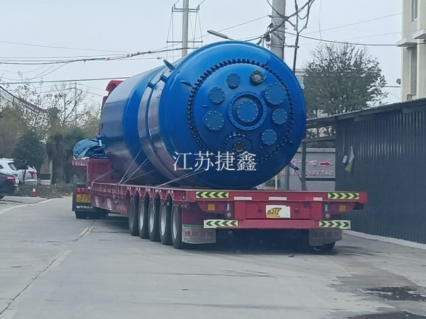 工程案例（搪玻璃反应釜）